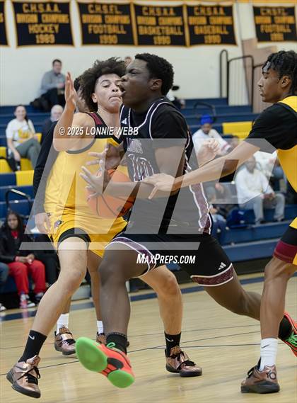 Thumbnail 2 in Cardinal Hayes vs Brooklyn Collegiate (Shooting Stars Basketball Showcase) photogallery.
