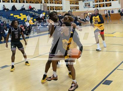 Thumbnail 1 in Cardinal Hayes vs Brooklyn Collegiate (Shooting Stars Basketball Showcase) photogallery.
