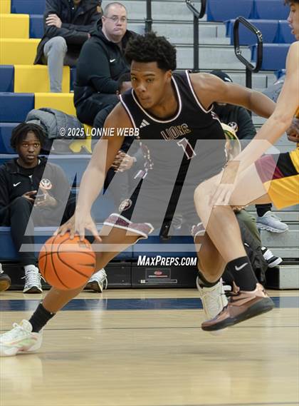 Thumbnail 3 in Cardinal Hayes vs Brooklyn Collegiate (Shooting Stars Basketball Showcase) photogallery.