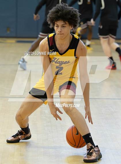 Thumbnail 1 in Cardinal Hayes vs Brooklyn Collegiate (Shooting Stars Basketball Showcase) photogallery.