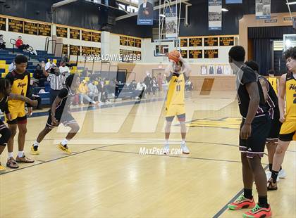 Thumbnail 3 in Cardinal Hayes vs Brooklyn Collegiate (Shooting Stars Basketball Showcase) photogallery.