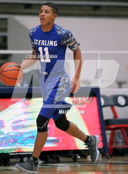 Thumbnail 2 in Conroe vs Sterling (McDonald's Texas Invitational) photogallery.