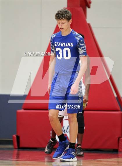 Thumbnail 3 in Conroe vs Sterling (McDonald's Texas Invitational) photogallery.