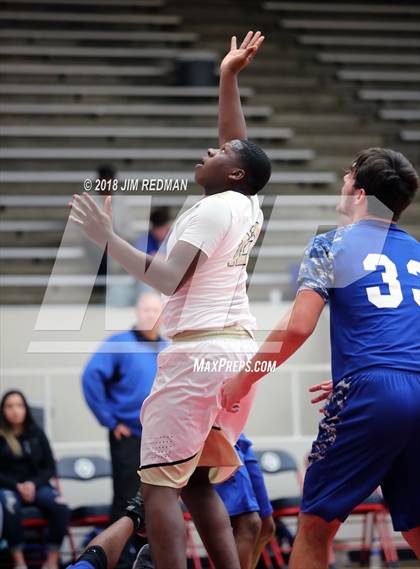 Thumbnail 1 in Conroe vs Sterling (McDonald's Texas Invitational) photogallery.
