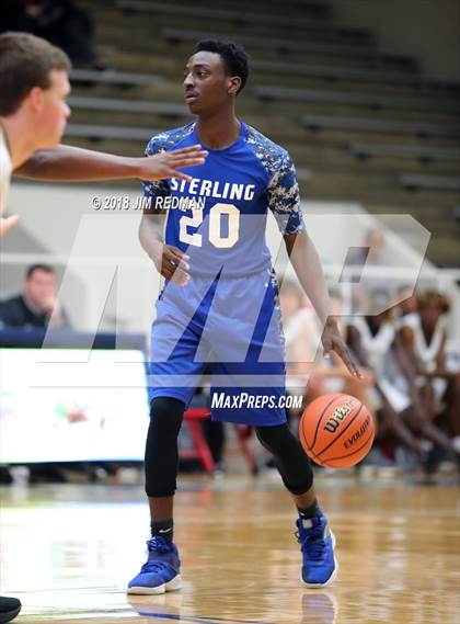 Thumbnail 3 in Conroe vs Sterling (McDonald's Texas Invitational) photogallery.