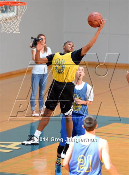 Thumbnail 3 in  Class of 2015 vs. Class of 2016 (NorCal Clash) photogallery.