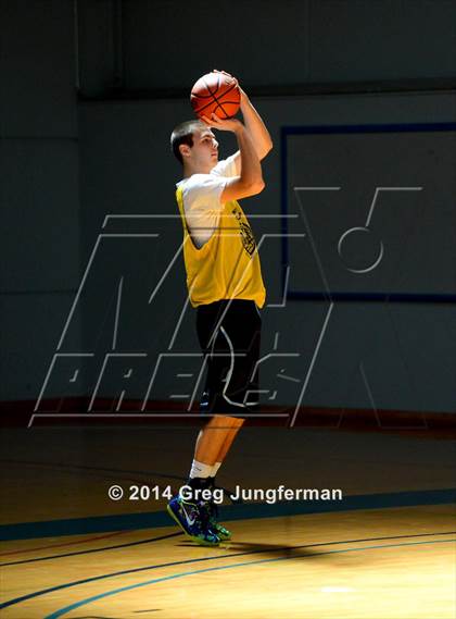 Thumbnail 2 in  Class of 2015 vs. Class of 2016 (NorCal Clash) photogallery.