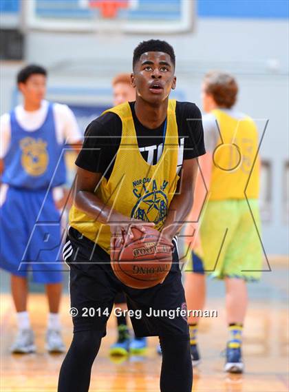 Thumbnail 2 in  Class of 2015 vs. Class of 2016 (NorCal Clash) photogallery.