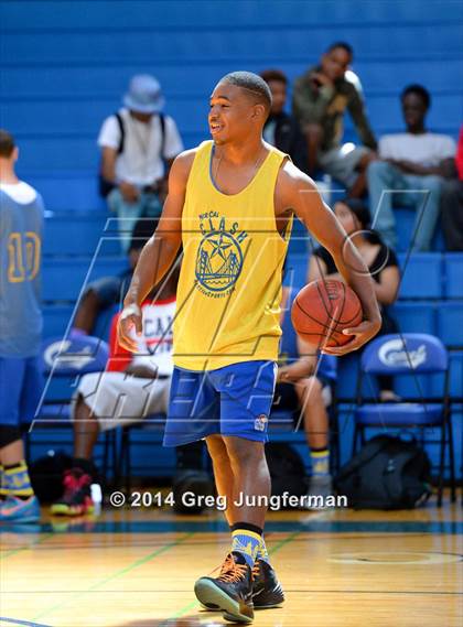 Thumbnail 3 in  Class of 2015 vs. Class of 2016 (NorCal Clash) photogallery.