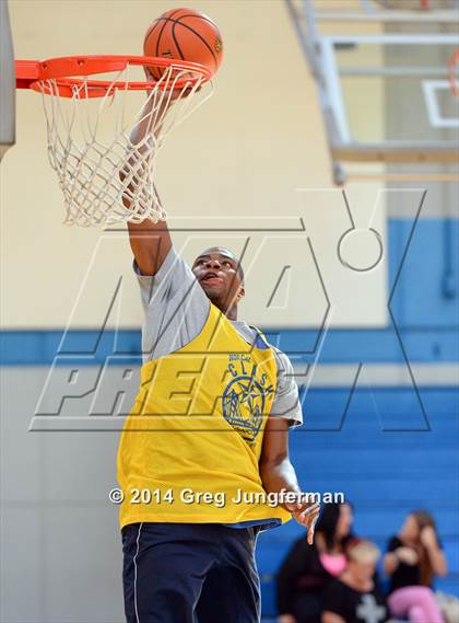 Thumbnail 3 in  Class of 2015 vs. Class of 2016 (NorCal Clash) photogallery.