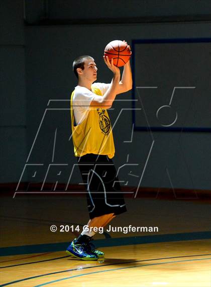 Thumbnail 1 in  Class of 2015 vs. Class of 2016 (NorCal Clash) photogallery.