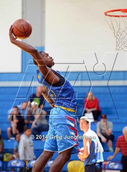 Thumbnail 2 in  Class of 2015 vs. Class of 2016 (NorCal Clash) photogallery.