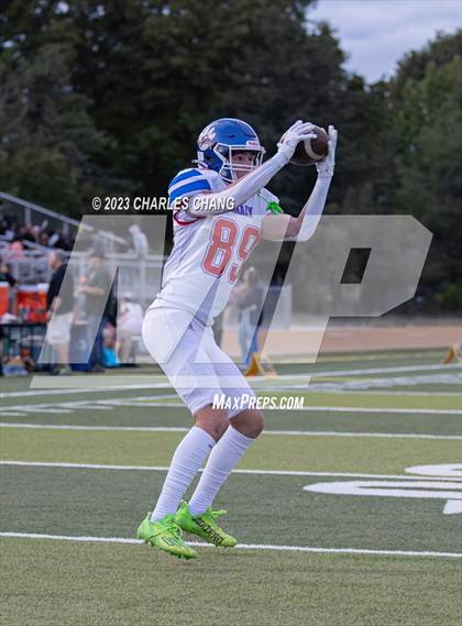 Thumbnail 3 in Analy vs Maria Carrillo photogallery.