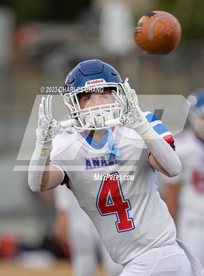 Thumbnail 1 in Analy vs Maria Carrillo photogallery.