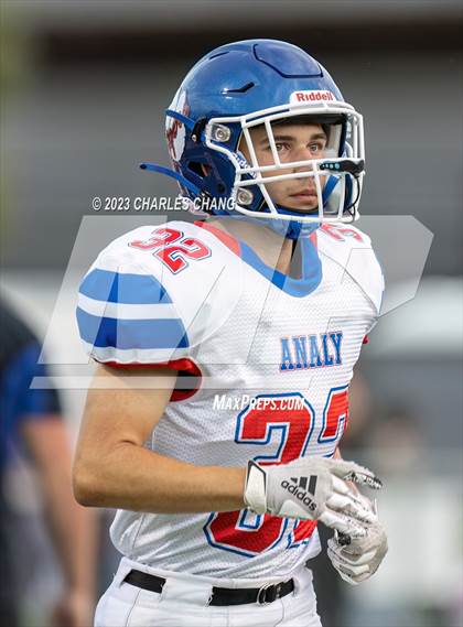Thumbnail 2 in Analy vs Maria Carrillo photogallery.