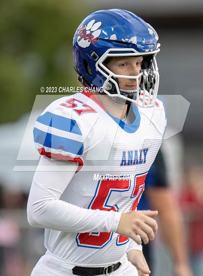 Thumbnail 3 in Analy vs Maria Carrillo photogallery.