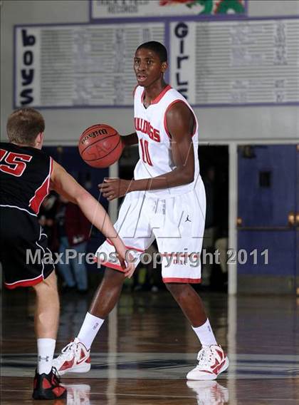 Thumbnail 1 in Foothill vs. Pasadena (St. Hope Elite Classic) photogallery.