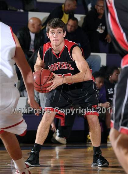 Thumbnail 1 in Foothill vs. Pasadena (St. Hope Elite Classic) photogallery.