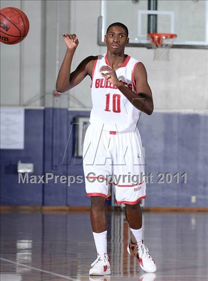 Thumbnail 1 in Foothill vs. Pasadena (St. Hope Elite Classic) photogallery.