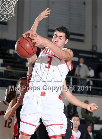 Thumbnail 1 in Foothill vs. Pasadena (St. Hope Elite Classic) photogallery.