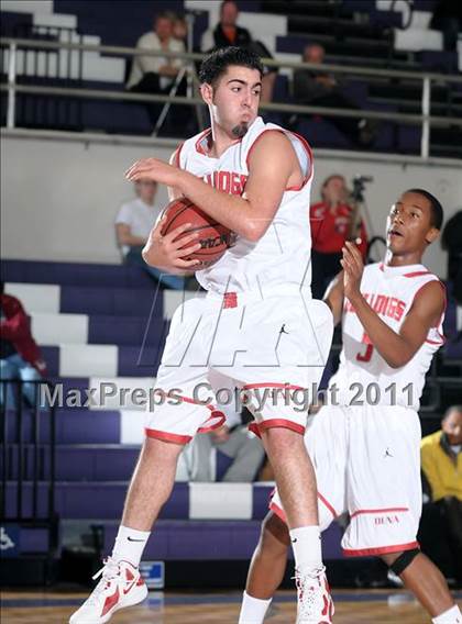 Thumbnail 3 in Foothill vs. Pasadena (St. Hope Elite Classic) photogallery.