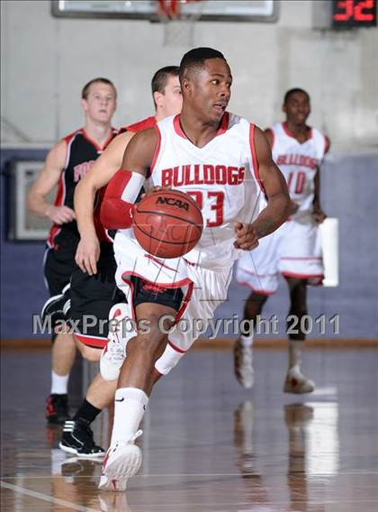 Thumbnail 1 in Foothill vs. Pasadena (St. Hope Elite Classic) photogallery.