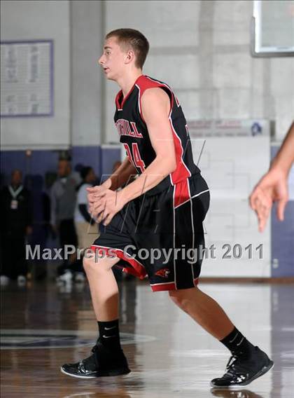 Thumbnail 1 in Foothill vs. Pasadena (St. Hope Elite Classic) photogallery.