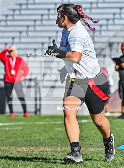 Thumbnail 3 in 5A Flag Football Second Round Northglenn vs Chaparral photogallery.