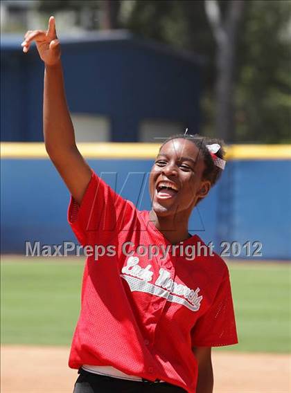 Thumbnail 1 in Port of Los Angeles vs. Harbor Teacher Prep (CIF LACS Small Schools Final) photogallery.