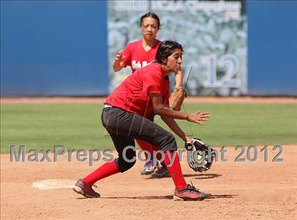 Thumbnail 3 in Port of Los Angeles vs. Harbor Teacher Prep (CIF LACS Small Schools Final) photogallery.