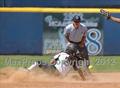 Thumbnail 3 in Port of Los Angeles vs. Harbor Teacher Prep (CIF LACS Small Schools Final) photogallery.