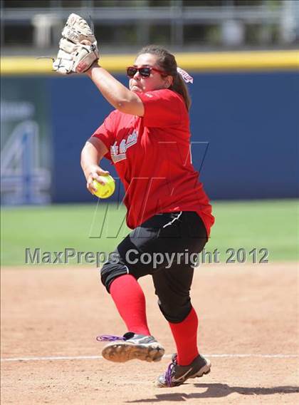 Thumbnail 2 in Port of Los Angeles vs. Harbor Teacher Prep (CIF LACS Small Schools Final) photogallery.