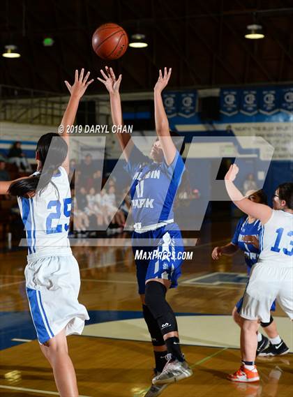 Thumbnail 2 in Baldwin Park @ San Marino (San Marino Tournament) photogallery.