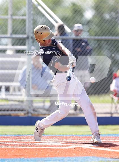 Thumbnail 3 in Grandview vs. Mullen photogallery.