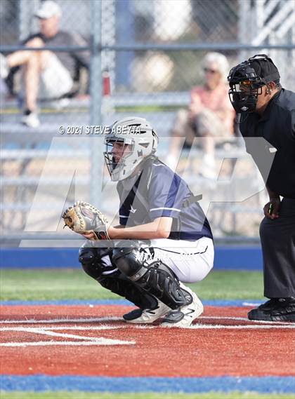 Thumbnail 1 in Grandview vs. Mullen photogallery.