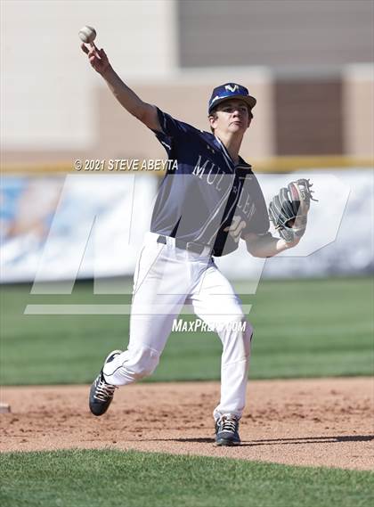 Thumbnail 2 in Grandview vs. Mullen photogallery.