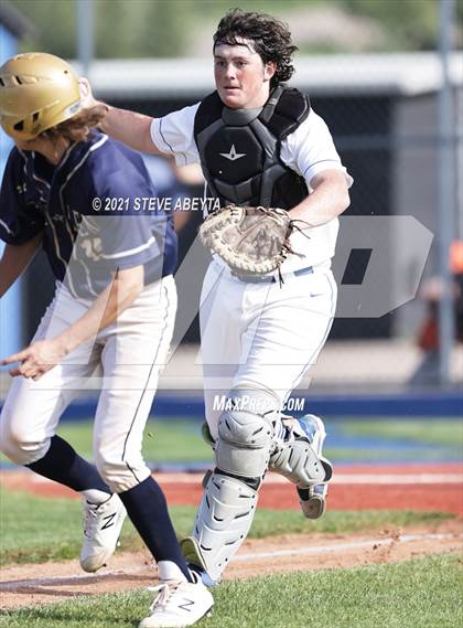 Thumbnail 2 in Grandview vs. Mullen photogallery.