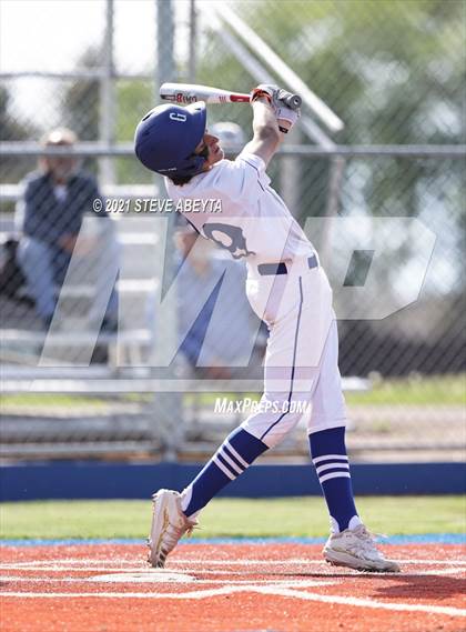 Thumbnail 2 in Grandview vs. Mullen photogallery.