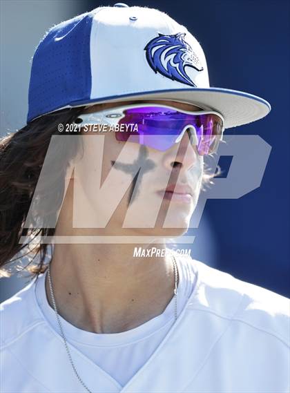 Thumbnail 3 in Grandview vs. Mullen photogallery.