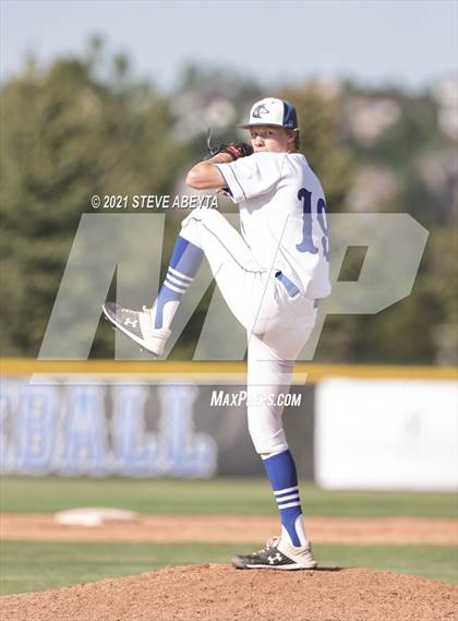 Thumbnail 2 in Grandview vs. Mullen photogallery.