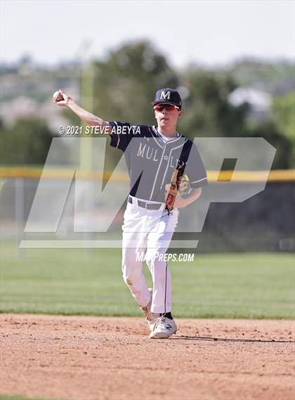 Thumbnail 3 in Grandview vs. Mullen photogallery.
