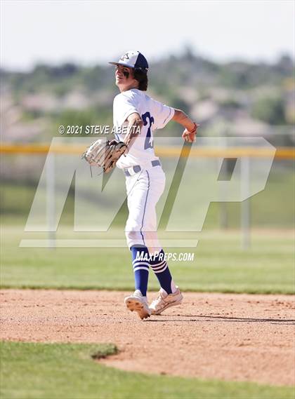 Thumbnail 3 in Grandview vs. Mullen photogallery.