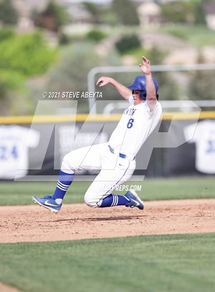Thumbnail 3 in Grandview vs. Mullen photogallery.