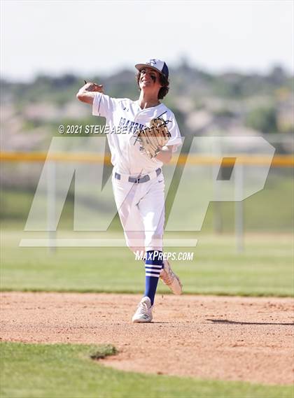 Thumbnail 1 in Grandview vs. Mullen photogallery.