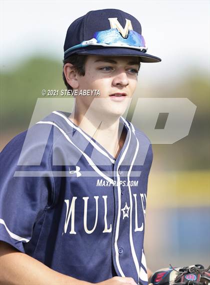 Thumbnail 3 in Grandview vs. Mullen photogallery.