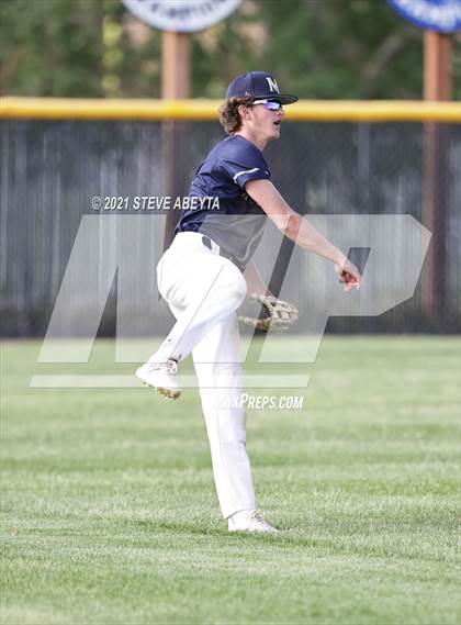 Thumbnail 3 in Grandview vs. Mullen photogallery.
