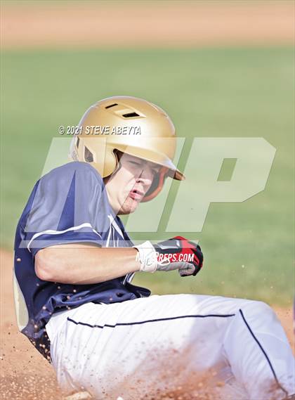 Thumbnail 3 in Grandview vs. Mullen photogallery.