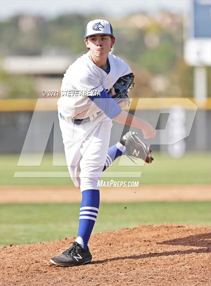 Thumbnail 3 in Grandview vs. Mullen photogallery.