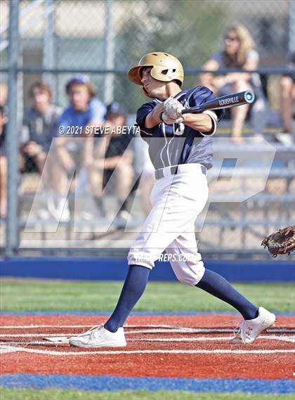 Thumbnail 2 in Grandview vs. Mullen photogallery.