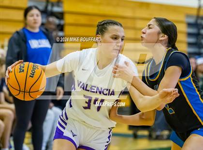 Thumbnail 1 in Valencia vs Bakersfield Christian (Santa Barbara Tournament of Champions) photogallery.